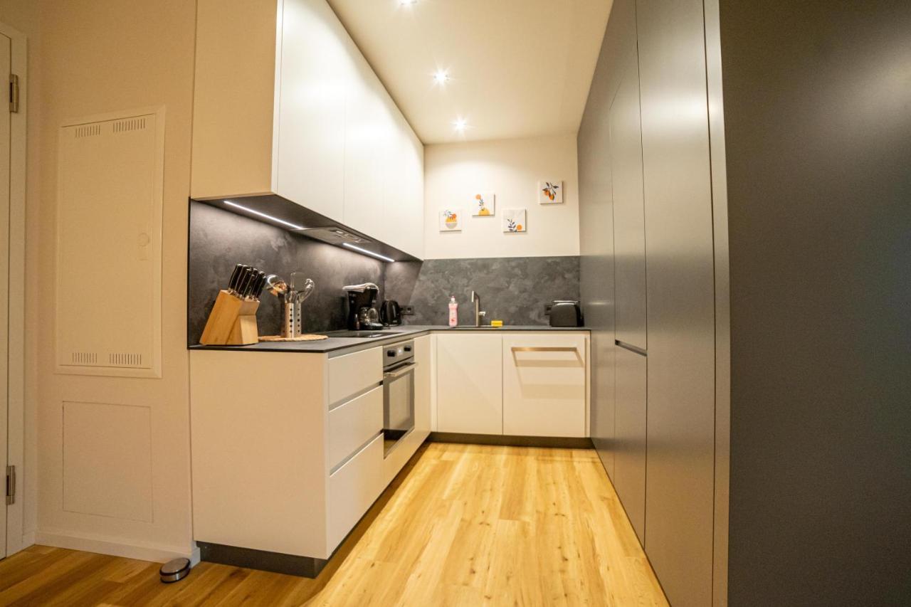 Full House Premium Apartments Iéna Extérieur photo